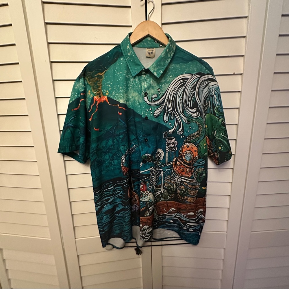 Vibrant Tropical Graphic Shirt - Skeleton Pirate